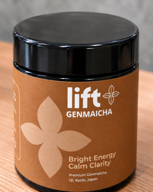 Close-up of the Lift Genmaicha label and black jar lid